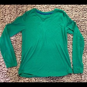 Green long sleeve tshirt